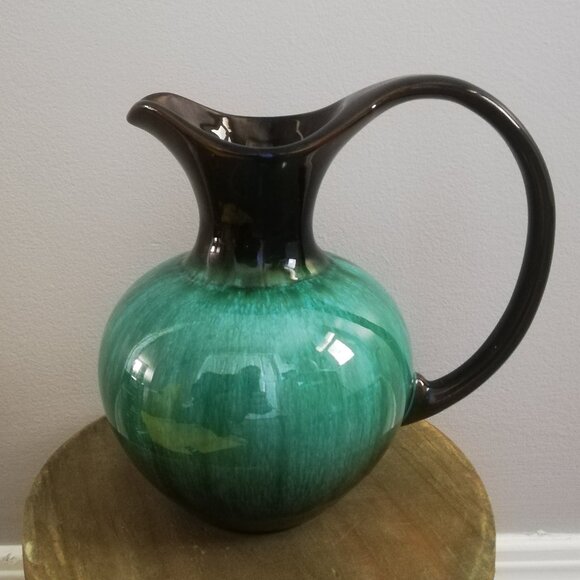 Blue Mountain Pottery Canada Pitcher / Vase - Picture 1 of 5